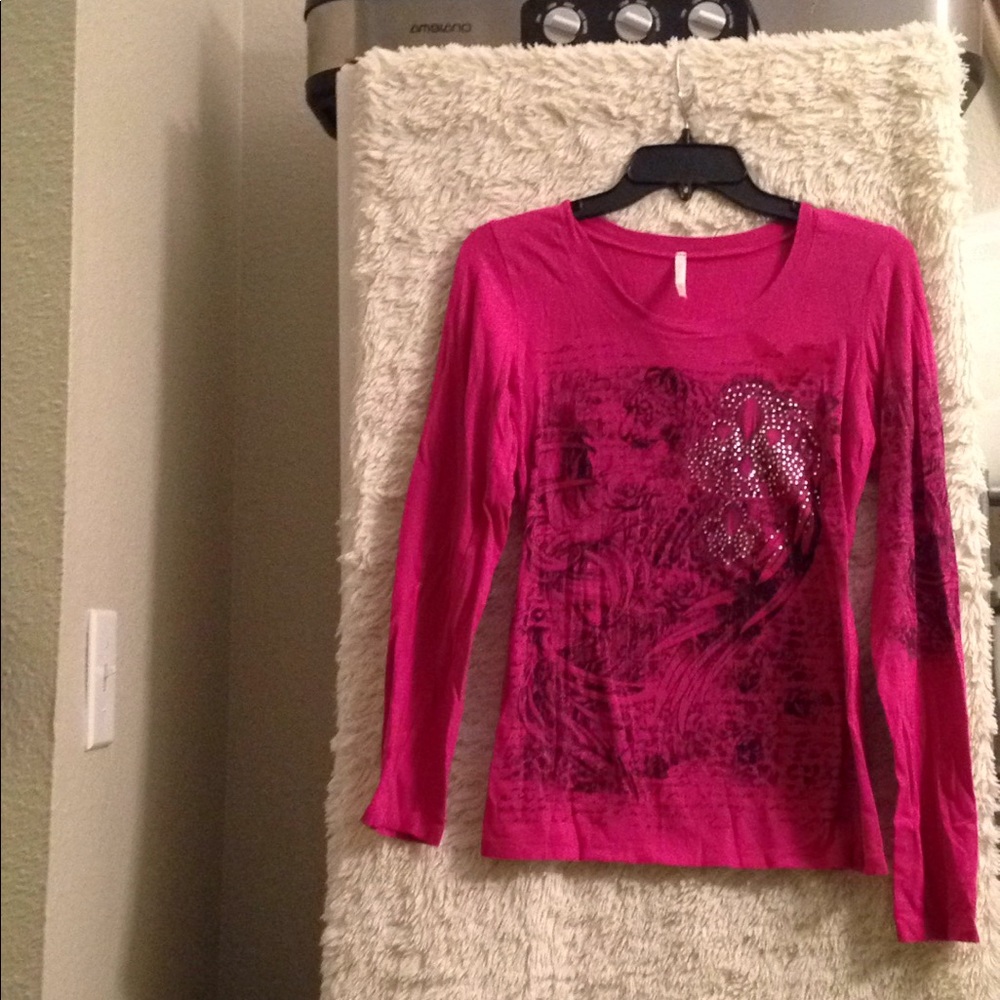 S pink top